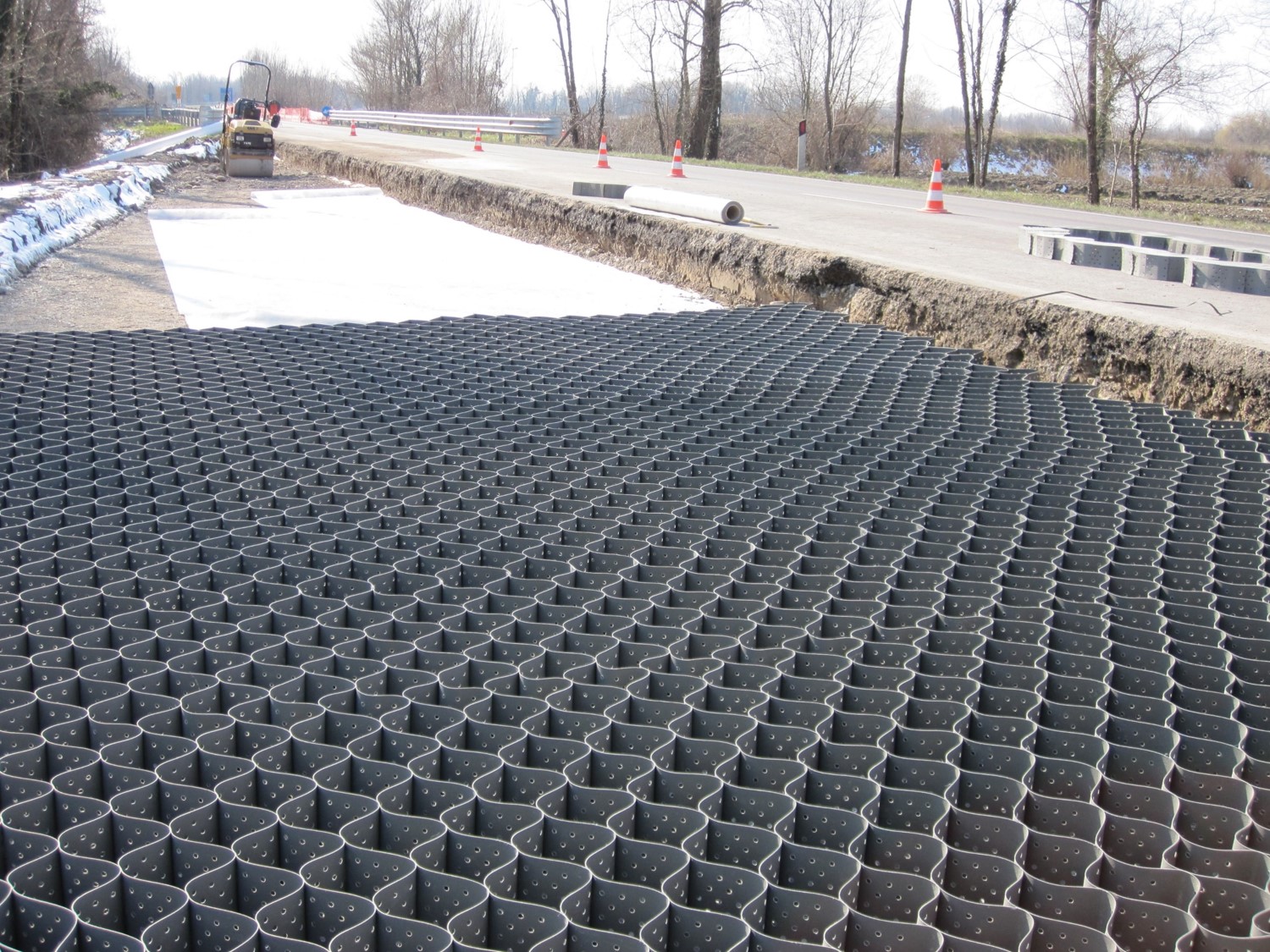 Black Corrosion Resistant Gravel Driveway Geocell